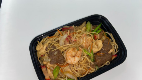 Genghis Khan Special Chow Mein
