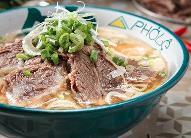 Shú Niú Ròu Jīn Biān Fěn Pho With Well-Done Beef In Soup