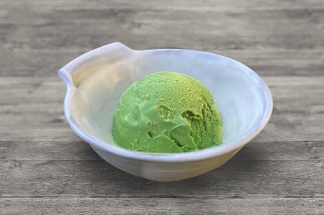 Matcha Green Tea Ice Cream (2 Scoops)