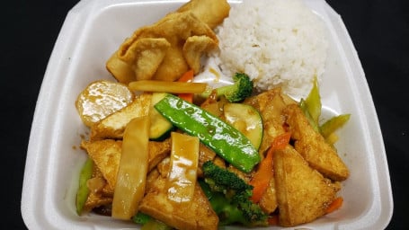 30. Vegetables Tofu