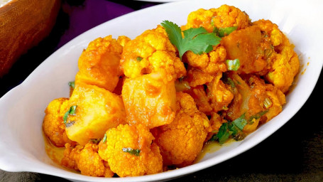 35. Aloo Gobi (Vegan)