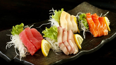 Sashimi Combo (12 Pieces)