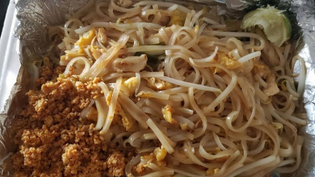 N10. Pad Thai