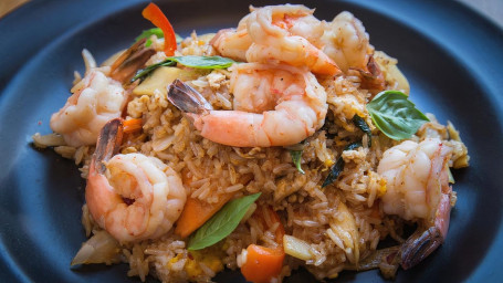 Almuerzo Especial De Arroz Frito Con Albahaca Picante