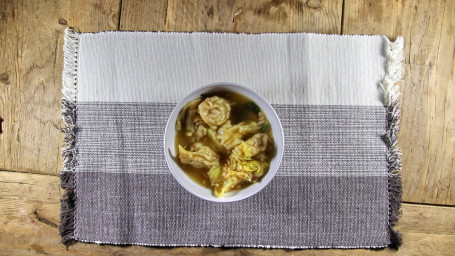 4. Wor Wonton Soup