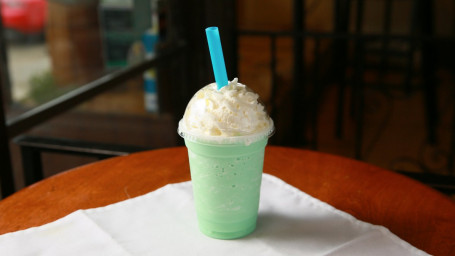 Grasshopper Mint Smoothie (16 Oz