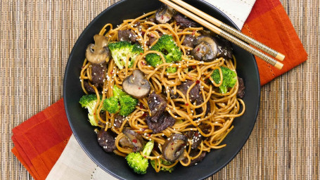 L5. Beef Lo Mein