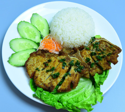 Xiāng Máo Zhū Bā Jī Bā Fàn D11. Chicken Pork With Steamed Rice