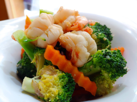 Goong Pad Broccoli Xī Lán Huā Chǎo Dà Xiā