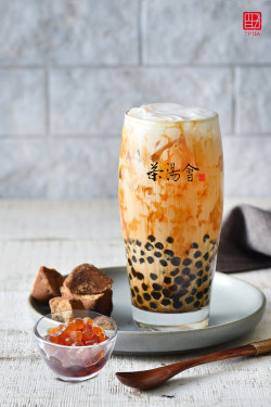 Dòng Hēi Táng Dòu Jiāng Jīng Qiú Nǎi Chá Iced Brown Sugar Milk Tea With Soy Milk And Agar