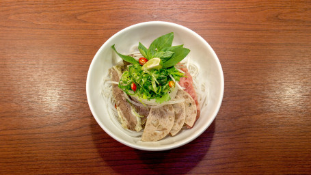 Niú Mā Bǎo Beef Pho With Two Toppings