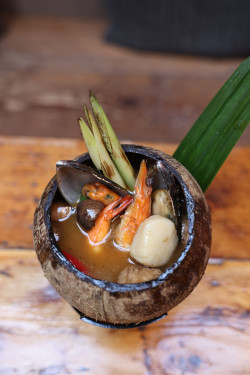 Braised Seafood With Coconut Juice With Lemongrass