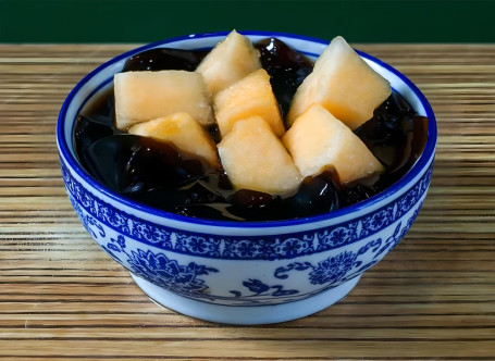 Hā Mì Guā Xiān Cǎo Dòng Grass Jelly With Chopped Hami Melon