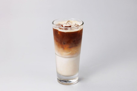 Iced Caffè Latte Bīng Xiān Nǎi Kā Fēi