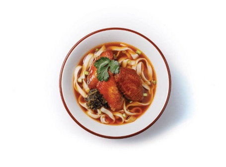 Hēi Má Yóu Jī Chì Miàn Chicken Wings Noodles In Soup With Black Sesame Oil