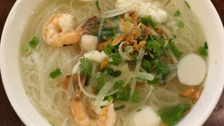 N2. Seafood Noodle Soup
