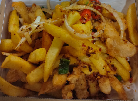 Salt Peppers Chicken And Chips Box