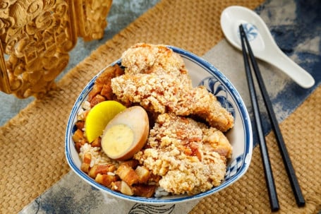 Xiāng Sū Jī Bā Lǔ Ròu Fàn Crispy Chicken Chop And Braised Pork With Rice