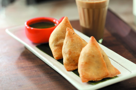 Punjabi Samosa Yìn Dù Kā Lī Jiǎo