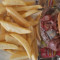 Hamburguesa xl de buey con patatas fritas caseras