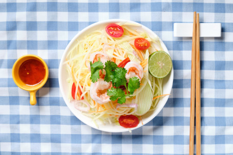 Hǎi Xiā Qīng Mù Guā Sī Shā Lǜ Thai Green Papaya Salad With Prawns