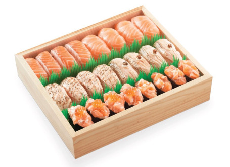 Nián Nián Yǒu Yú Shòu Sī Shèng Cny Salmon Sushi Set