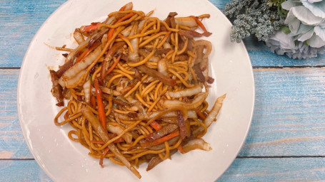 L1. Roast Pork Lo Mein