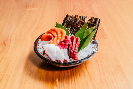 Small Sashimi Set (10 Pcs) (5 Fish)