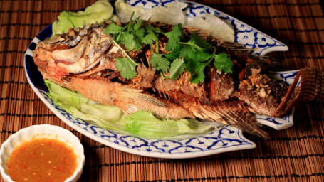 H11. Crispy Whole Fish Tilapia