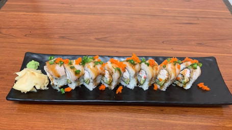 Hamachi Lover Roll (8Pc)