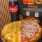 Pizza G (Meio Calabresa Meio 4 Queijos) Coca-Cola 1,5 Lt