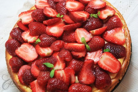 Tarta De Queso Con Fresas