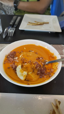 Cremoso Salmorejo Cordobés (Con Jamón Y Huevo)