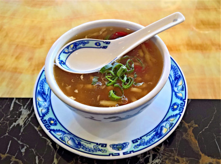 21 Vegetarian Hot Sour Soup (Spicy) Sù Suān Là Tāng