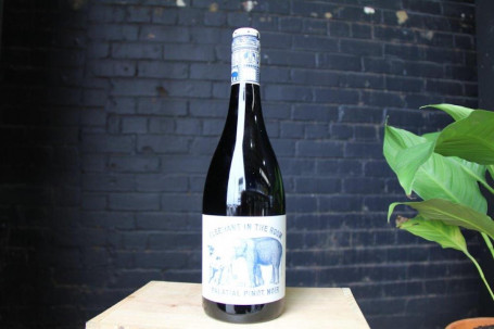 Elephant In The Room Pinot Noir 750Ml