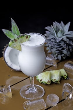 Virgen Piña Colada