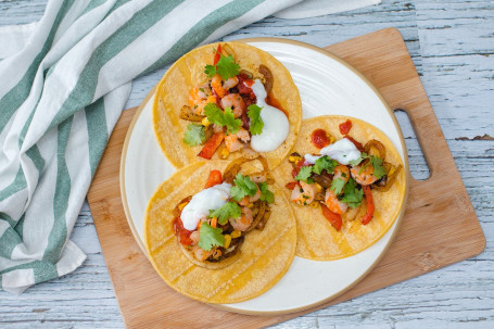 Tacos De Camarones De Baja