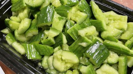 A1. Cucumber Salad Liáng Bàn Huáng Guā