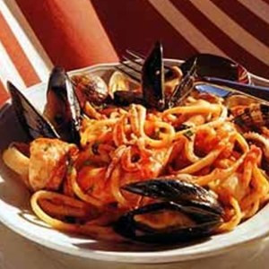 Linguini Con Marisco