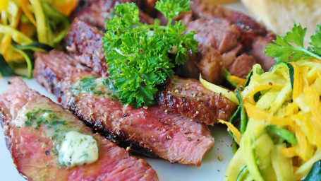 Ensalada De Puntas De Filete