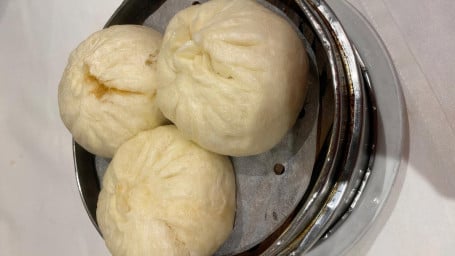 A1. Yang Chou Bao With 3 Sorts Of Diced Meat (3)