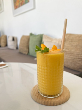 Batido De Fresa Y Mango