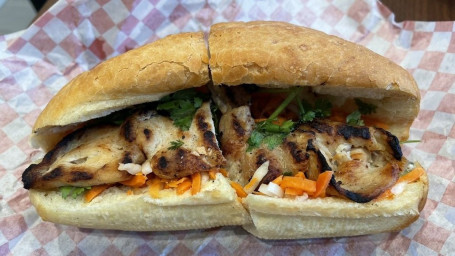 44. .Bánh Mi Ga Nuong Grilled Chicken Sandwich