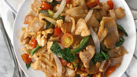 Pad Kee Mow Noodle