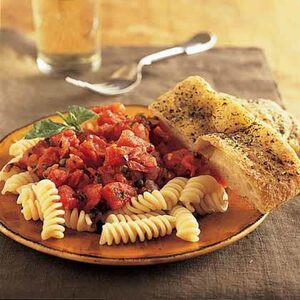 Rotini Con Salsa Marinara O De Carne