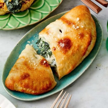 Calzone Griego