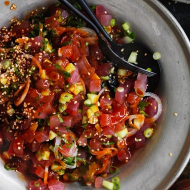 Ensalada De Sashimi Picante