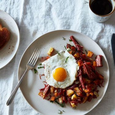 Sartén De Corned Beef Hash