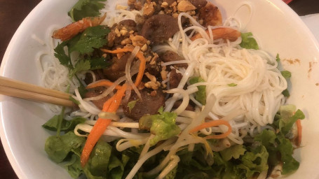 20. Bun Tom Thit Nuong Cha Gio