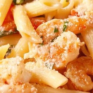 Pasta De Langostinos Con Parmesano